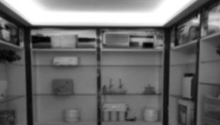 只會(huì)叫你開(kāi)專(zhuān)賣(mài)店，而且多數(shù)以家電模式銷(xiāo)售，且模式不成熟。